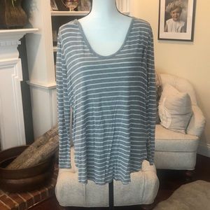 Gap Grey and White Soft Tee